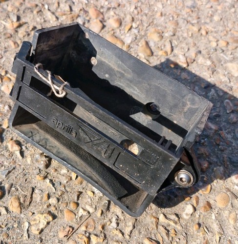Aprilia rs50 battery - aprilia,